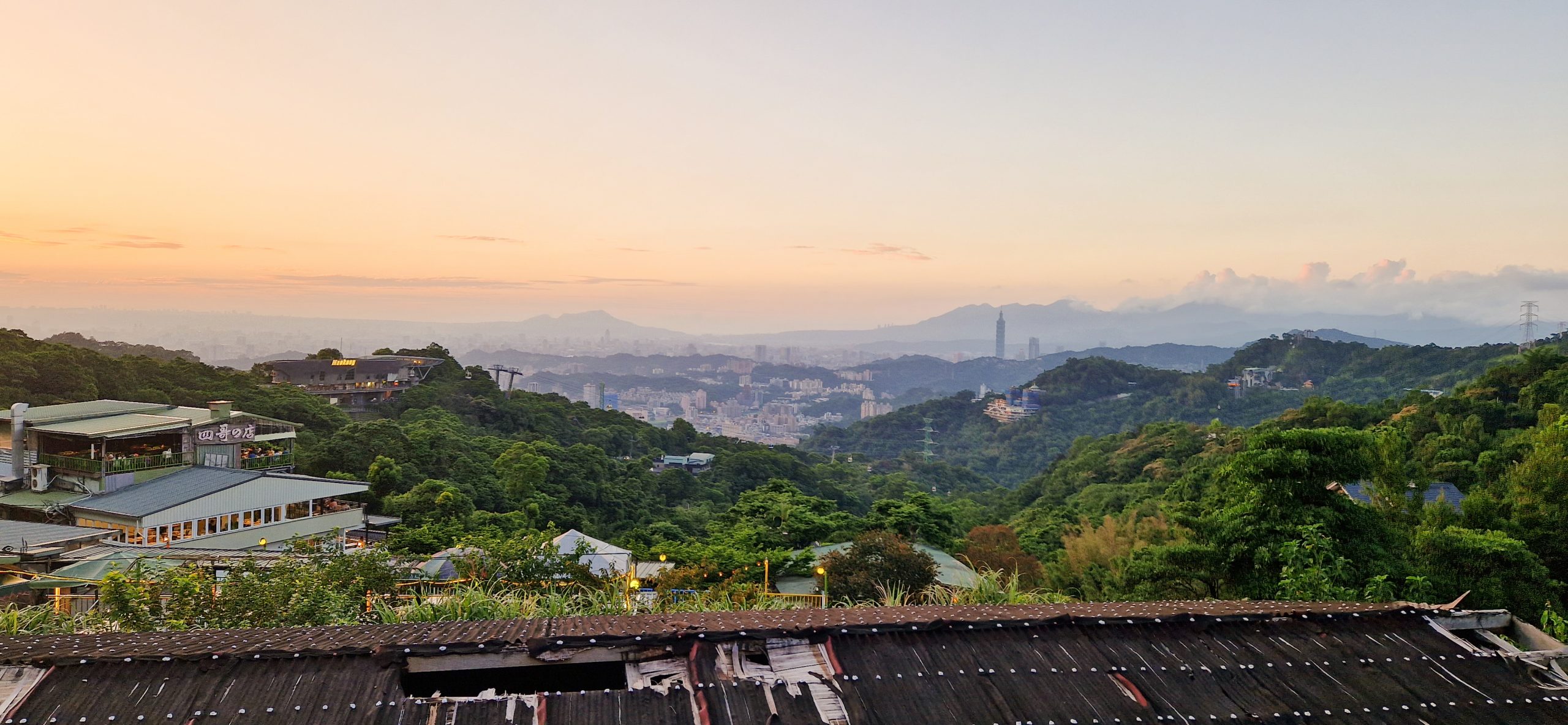 Riding the Maokong Gondola: First glimpse of Taipei’s nature